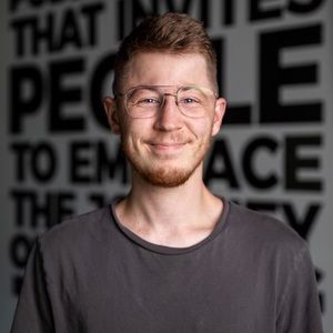 Meet your Posher, Sam